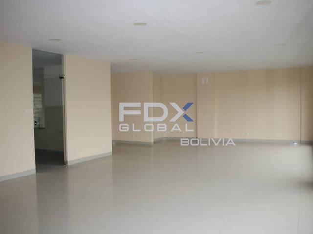 #100105-7 - Oficina para Alquiler en Cochabamba - CBA - 1