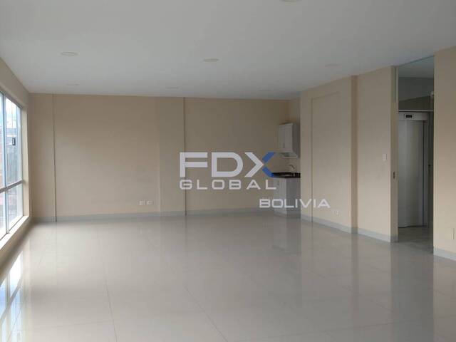 #100105-8 - Oficina para Alquiler en Cochabamba - CBA - 2